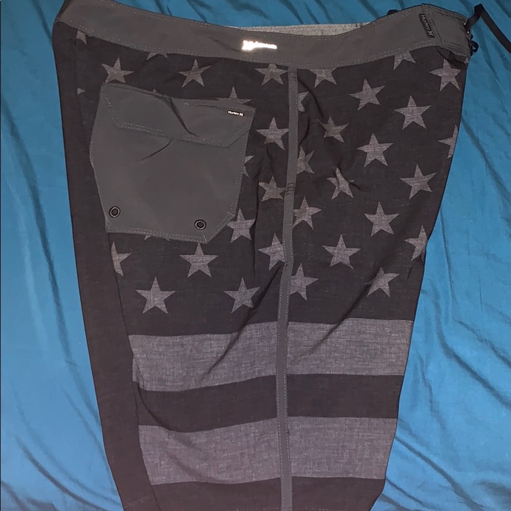 Swim trunks - Picture 2 of 2